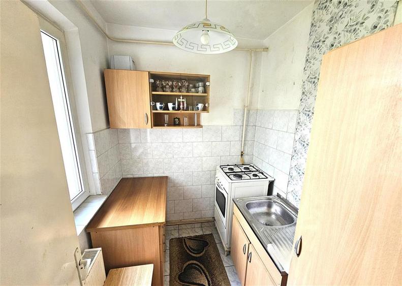 Apartament cu 2 camere nedecomandat în Tătărași