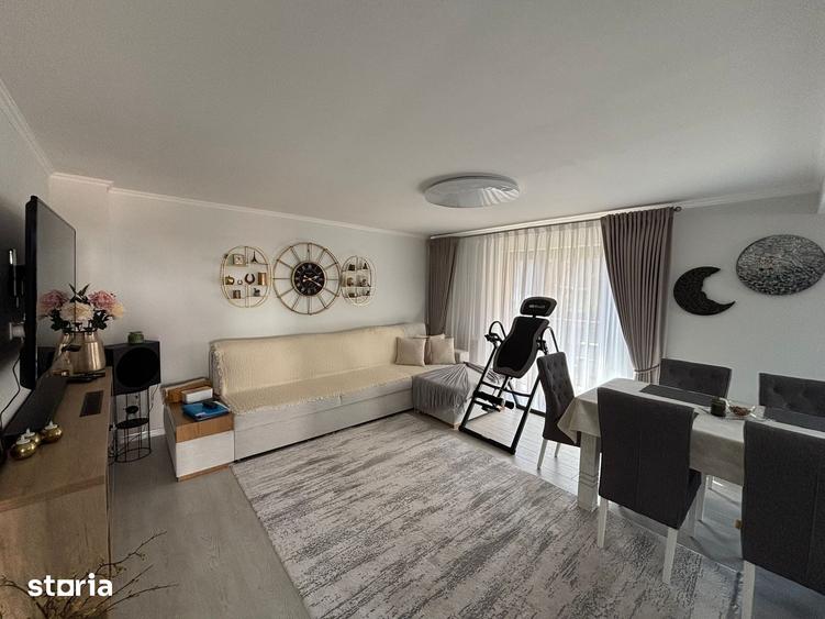 Casă cu 4 camere cu Teren 550 Mp în Central