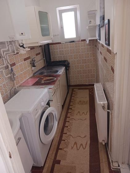 Ofer spre inchiriere apartament cu 2 camere la casa cu intrare separata, contoare si centrala proprie in centru civic langa ONIX - 4