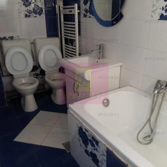 Casă cu 6 camere cu Teren 890 Mp în Dobroești