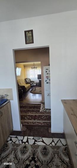 Vanzare Apartament 3 camere , Ultracentral Targovi?te , Etaj 6/8 - 13
