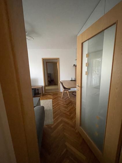Apartament cu 2 camere decomandat în Medicină