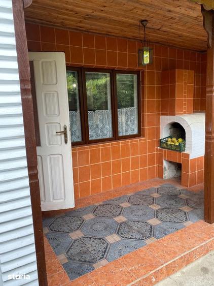 Casă cu 3 camere cu Teren 456 Mp în Central
