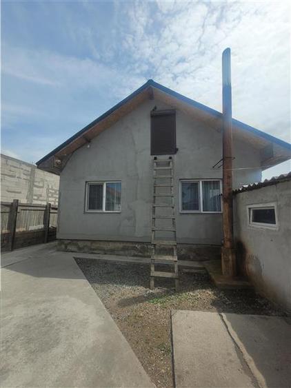 Casa in Stare Excelenta si Teren 230 mp, Lumina - 5