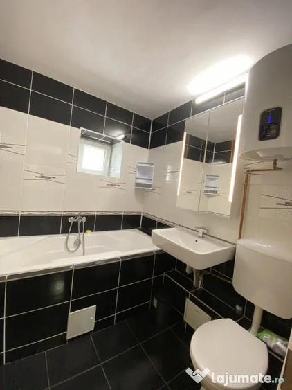 Apartament 3 camere adiacent Decebal, decomandat, 2 bai, loc - 8