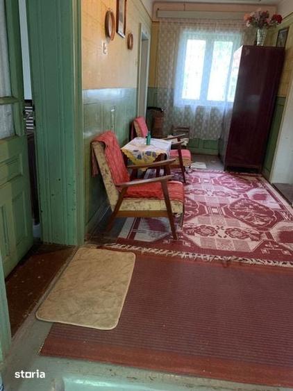 Casă cu 4 camere cu Teren 90 Mp în Pomezeu