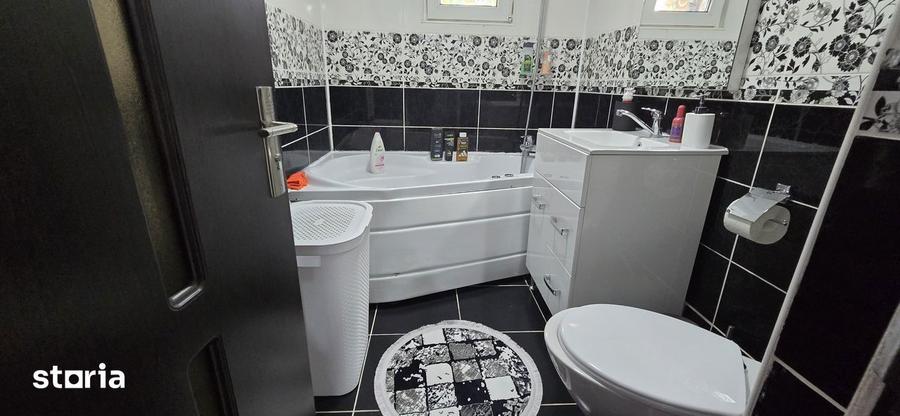 Vanzare apartament 3 camere, ETAJ 1 , micro 3 Targoviste - 16