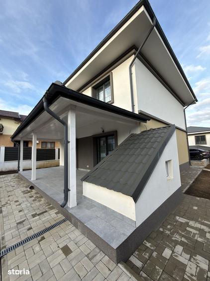Casă cu 4 camere cu Teren 450 Mp în Miroslava