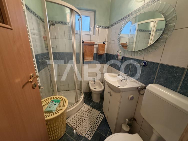 Apartament cu 2 camere decomandat, mobilat în Făgăraș