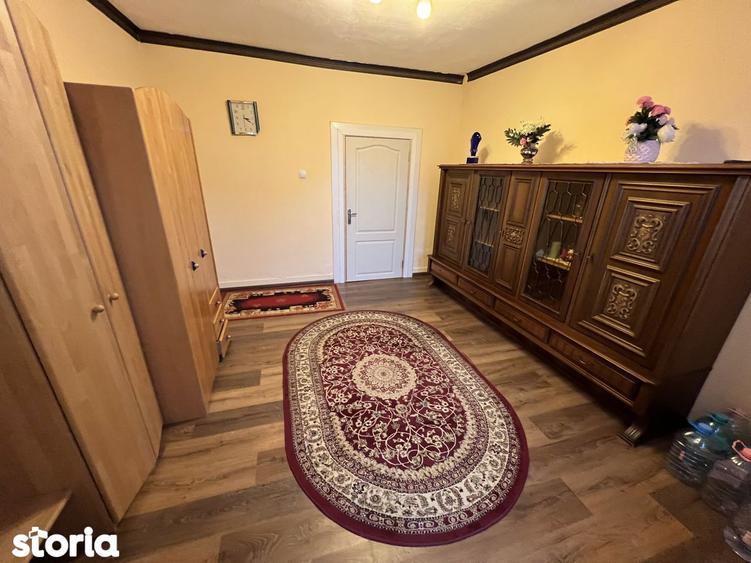 Apartament cu 3 camere decomandat, mobilat în Ștefan cel Mare
