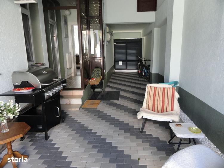 Casă cu 4 camere în Central