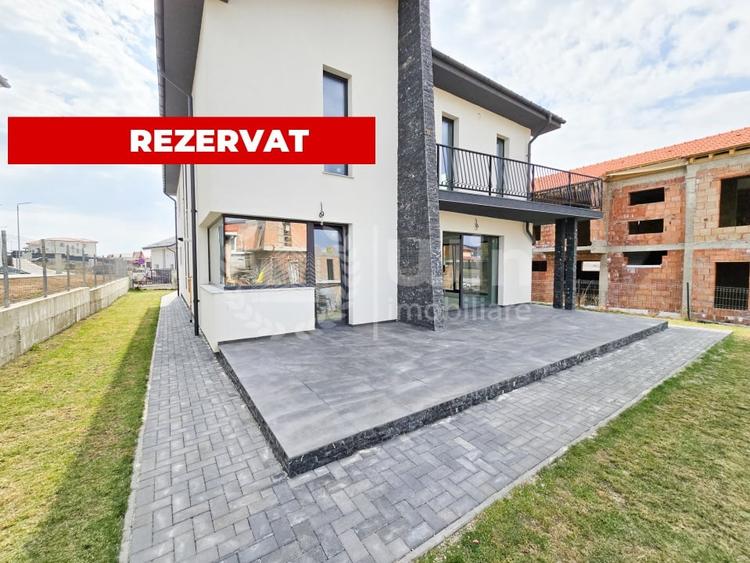 Casă individuală cu 4 camere cu Canalizare în Chinteni