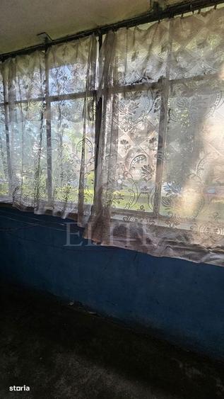 Apartament cu 3 camere semidecomandat în Grigorescu
