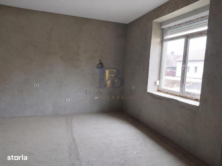 Casă cu 4 camere în Pișchia