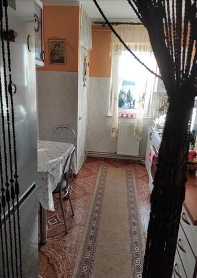 Apartament cu 2 camere semidecomandat, mobilat în Astra