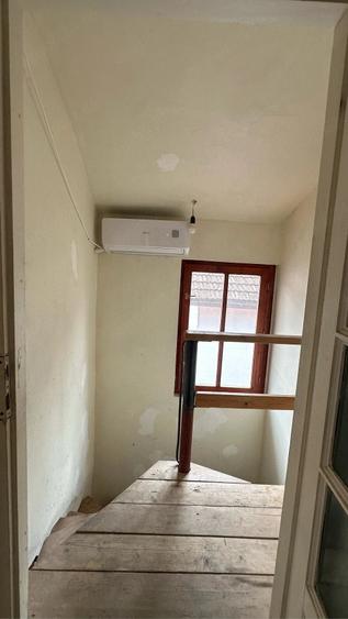 Apartament cu 2 camere decomandat în Medicină