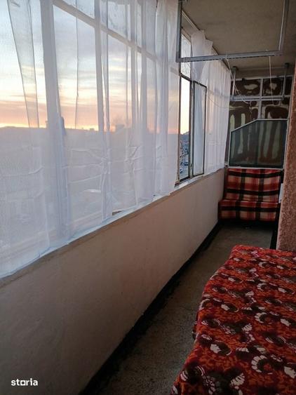 Apartament cu 2 camere decomandat în Exterior Vest
