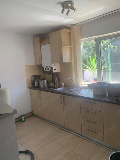 Casă cu 6 camere cu Teren 1500 Mp în Aradul Nou