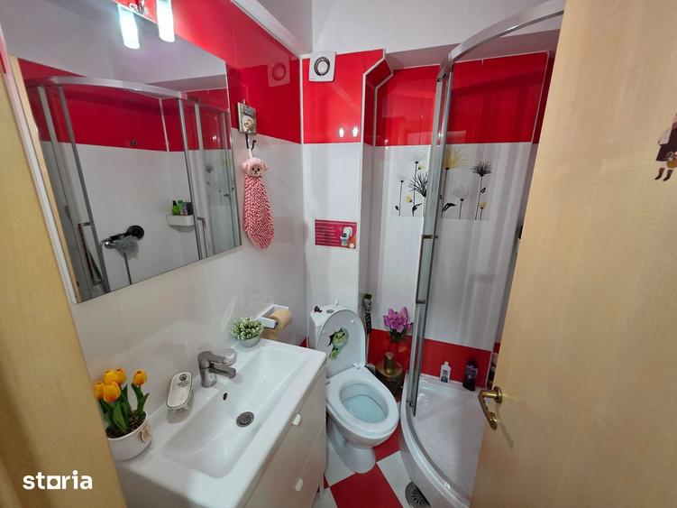Garsonieră decomandată în Central