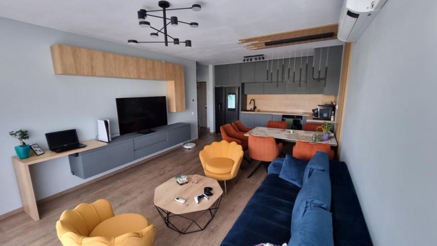 Apartament cu 3 camere semidecomandat în Gheorgheni