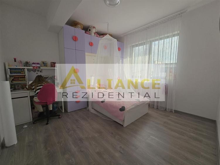 Duplex cu 4 camere cu Canalizare în Berceni