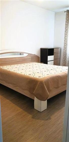 Apartament cu 2 camere decomandat, mobilat în Centrul Civic