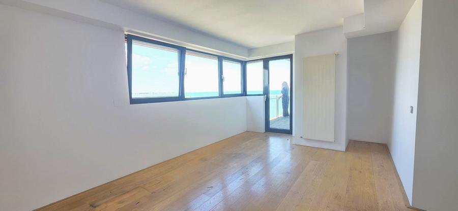 Apartament cu 2 camere decomandat, mobilat în Faleza Nord