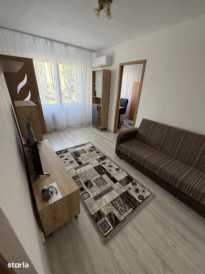 Apartament cu 2 camere semidecomandat în Valea Rosie