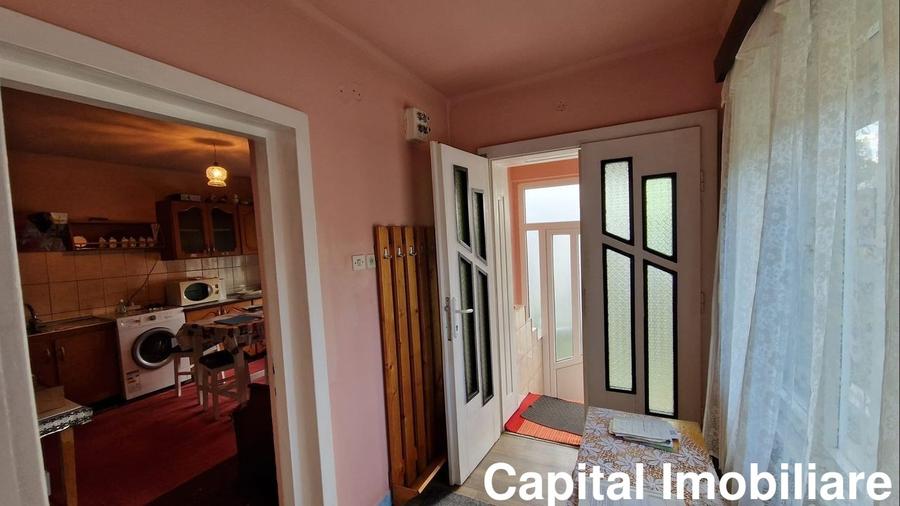 Casă cu 2 camere cu Teren 266 Mp în Central