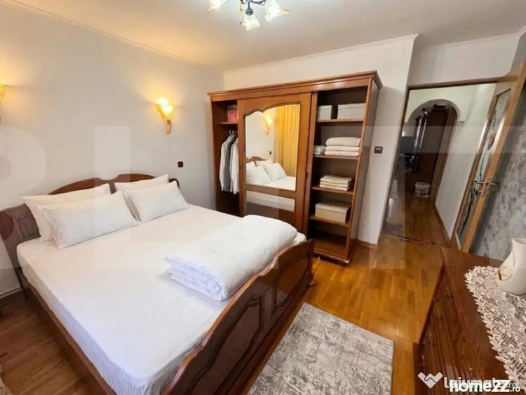 Apartament cu 2 camere semidecomandat în Central