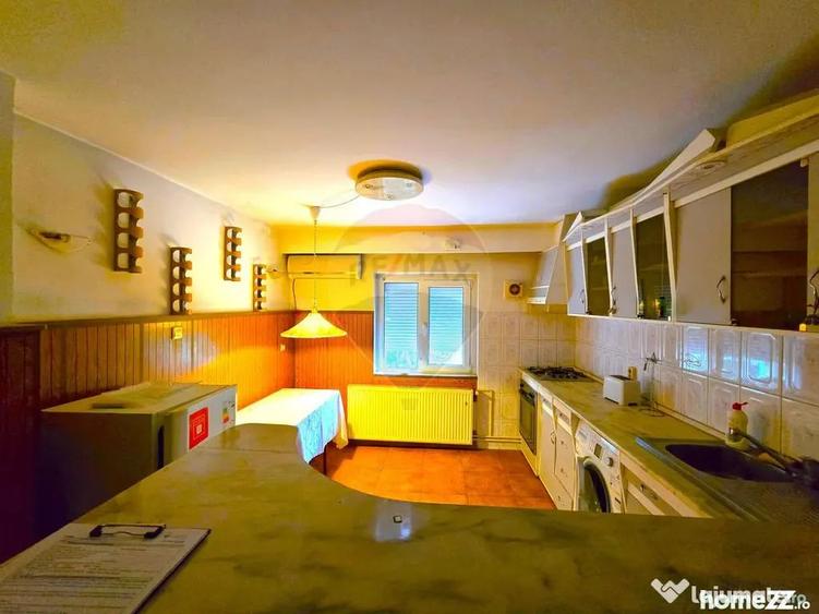 Apartament cu 4 camere decomandat în Ghermănești