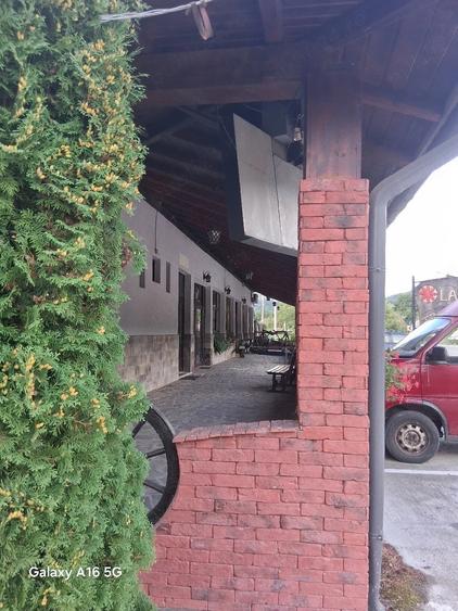 Spațiu comercial, de 580 mp, în Vale