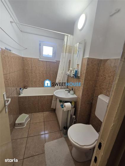 Apartament cu 2 camere semidecomandat în Central