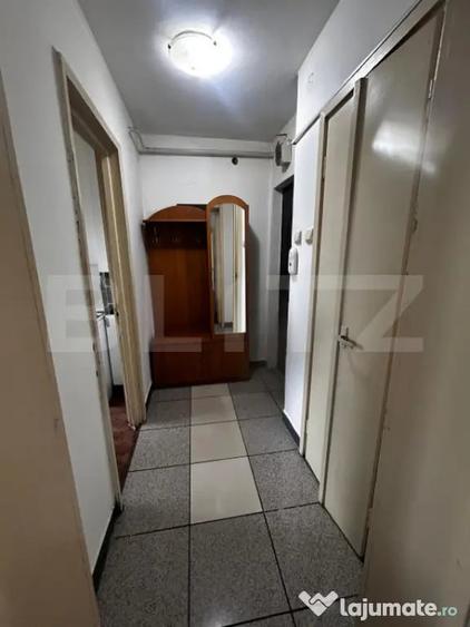 Apartament cu 2 camere semidecomandat, mobilat în Grivița