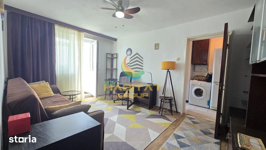 Apartament cu 3 camere semidecomandat în Berceni