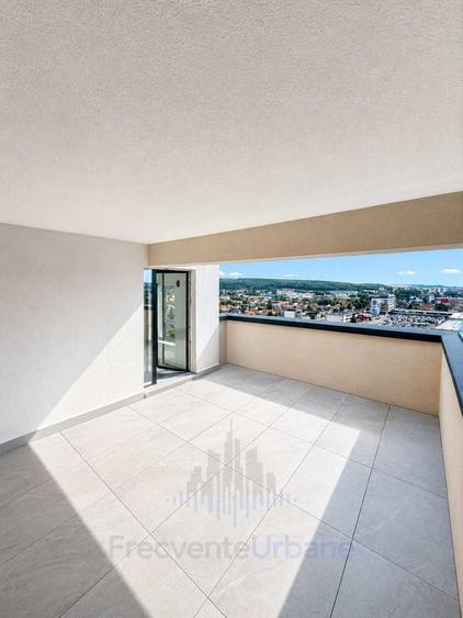 Apartament cu 4 camere semidecomandat în Gheorghe Doja