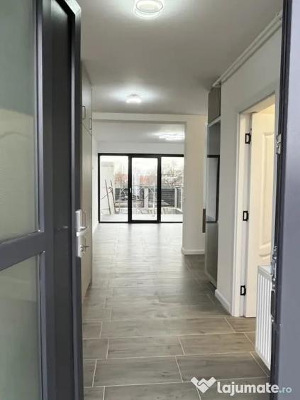 Casă cu 3 camere cu Teren 150 Mp în Central