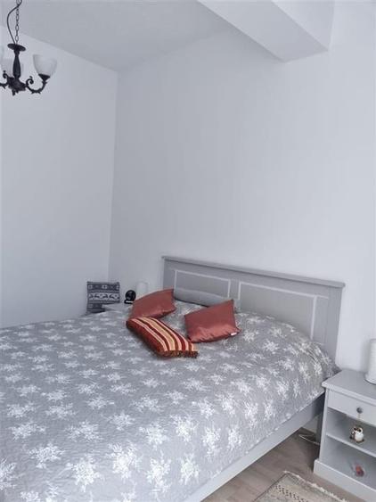 Apartament cu 3 camere decomandat, mobilat în Șelimbăr — fotografia 3