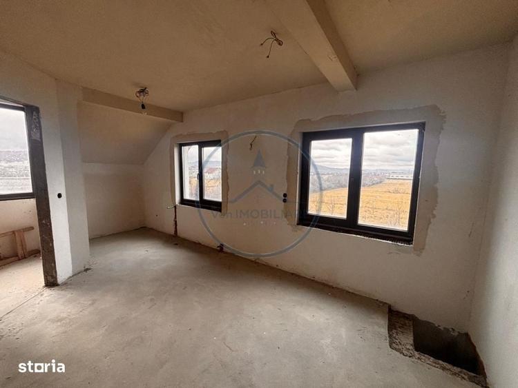 Casă cu 4 camere în Rusu Bârgăului