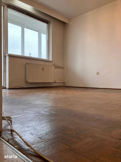 Apartament cu 3 camere în Grigorescu