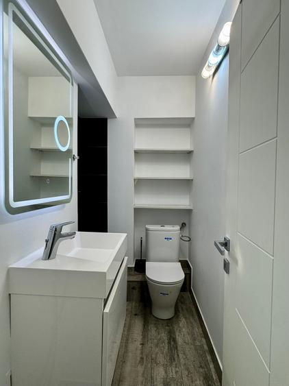 Apartament cu 3 camere semidecomandat în Ștefan cel Mare