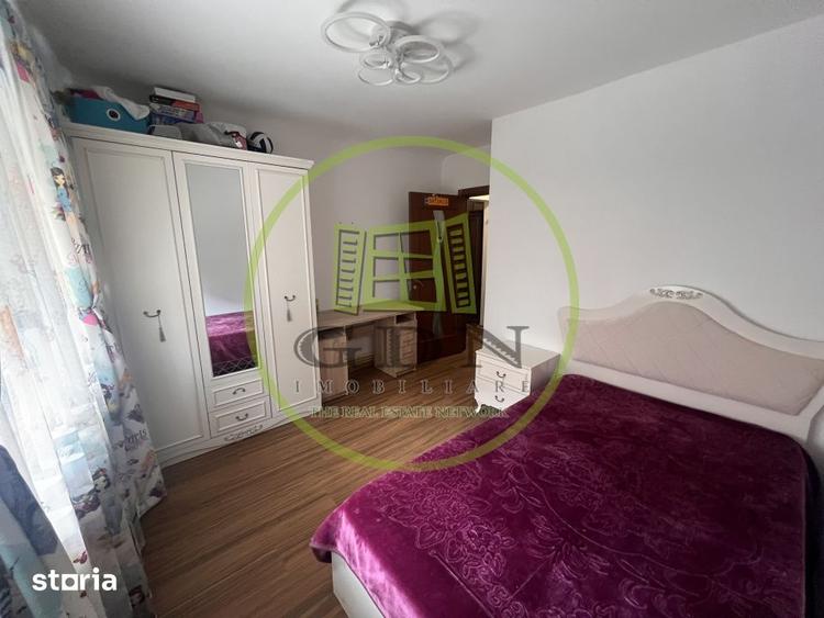 Apartament cu 4 camere decomandat în 1 Mai