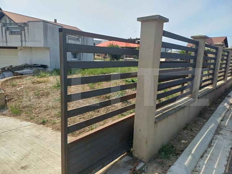 Casă individuală cu 5 camere cu Canalizare în Nord