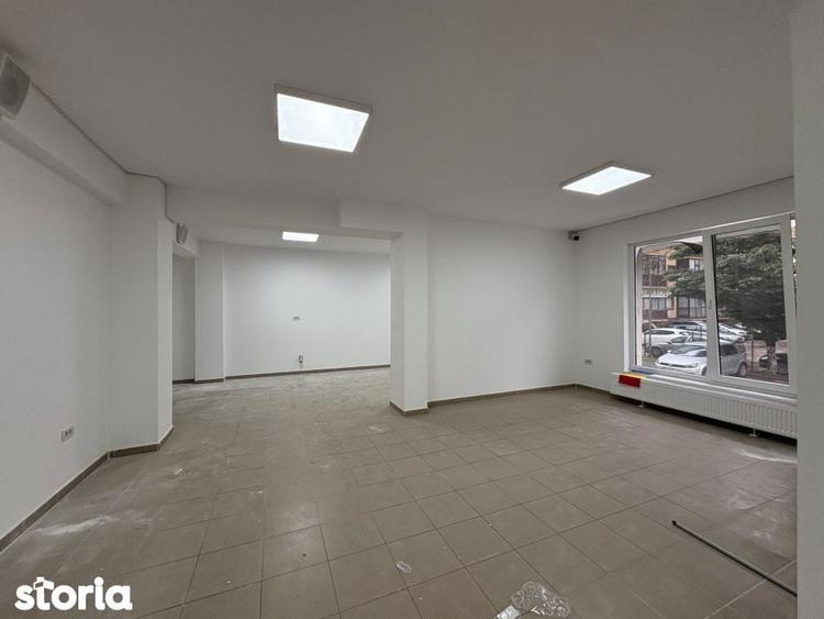 Spațiu comercial, de 215 mp, în Chiajna