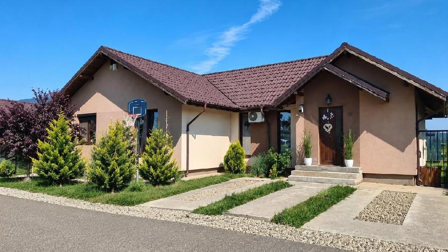 Casă individuală cu 3 camere cu Teren 297 Mp în Balotești