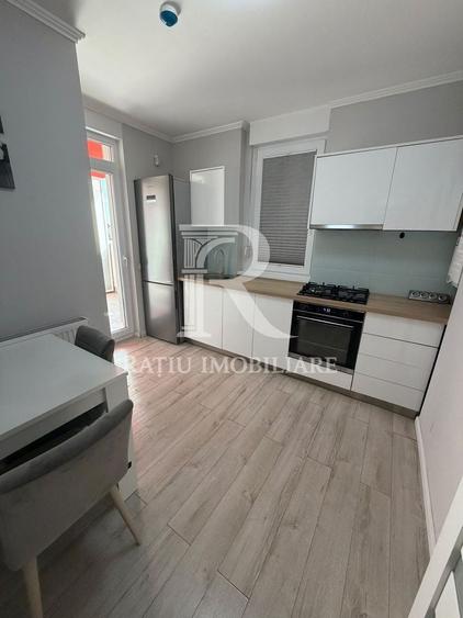 Apartament 2 camere | Etaj Intermediar | Parcare |  ARED  | Oradea | - 3