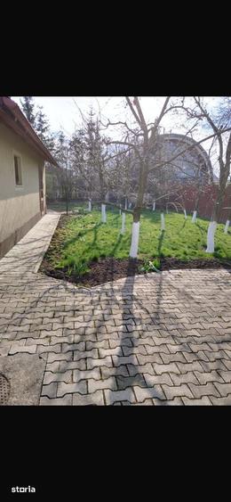 Casă cu 5 camere cu Teren 732 Mp în Central