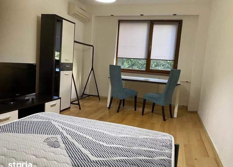 Apartament cu 3 camere decomandat în Militari