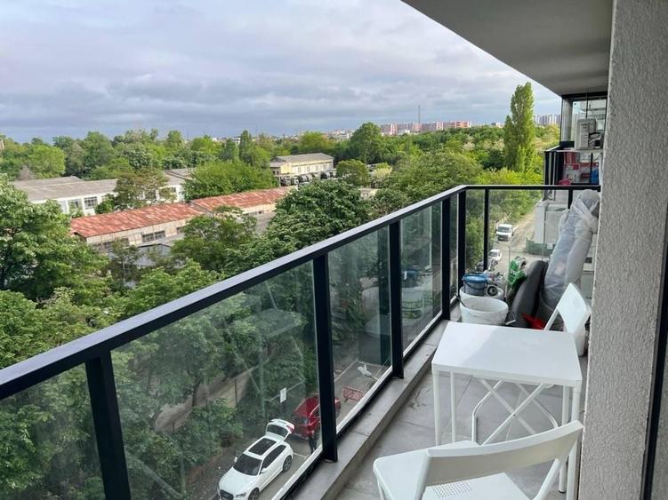 Vand apartament 2 camere Tomis Park - 2