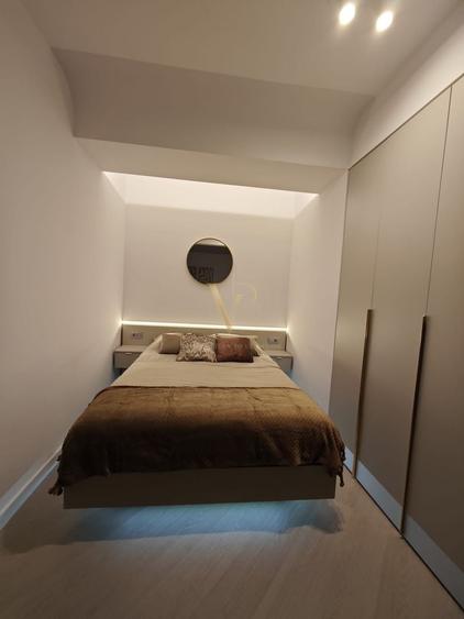 Apartament cu 2 camere semidecomandat, mobilat în Pipera